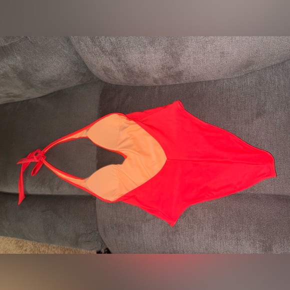 NWT Aerie Bright Orange one piece swim SZ~S - Picture 3 of 4